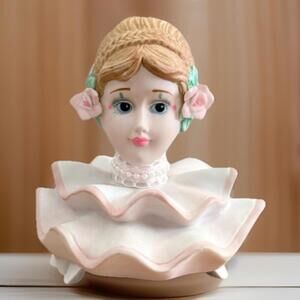 Vintage Figurine Doll  Bisque "The Entertainers" Music Box 1988 Working